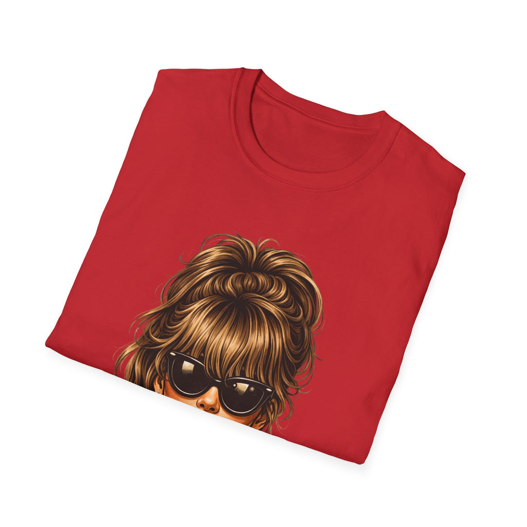 Vintage Glam Tee — Retro Woman with Sunglasses Graphic T-Shirt