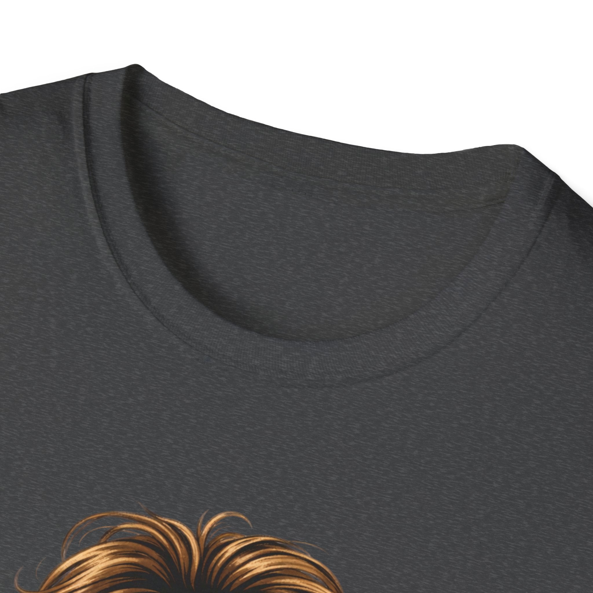 Vintage Glam Tee — Retro Woman with Sunglasses Graphic T-Shirt